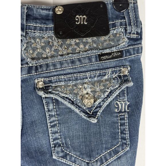 Miss Me JP5002 Bootcut Jeans Sz 27 Rhinestone Lace Pocket Distressed Hem - Picture 3 of 9